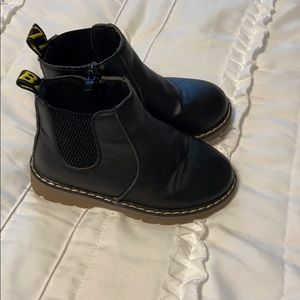 Boy’s black booties
